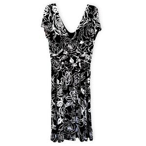 90s & Y2K Black Floral Faux Wrap Ruched Waist Flouncy Dress
